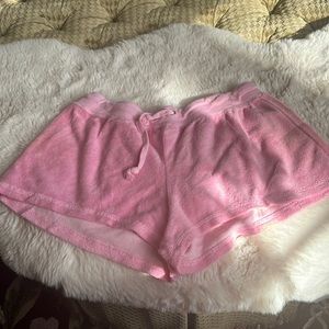 Girls Lucy boutique Brand size L Comfy terry shorts good condition